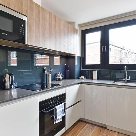 Tower Bridge City Apartments Лондон Екстер'єр фото