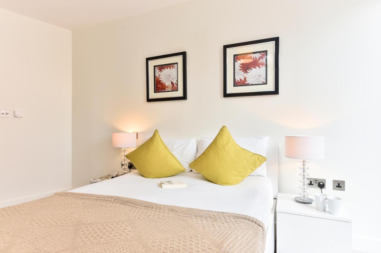 Tower Bridge City Apartments Лондон Екстер'єр фото